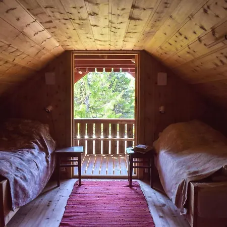 3 Bedroom In Holiday home